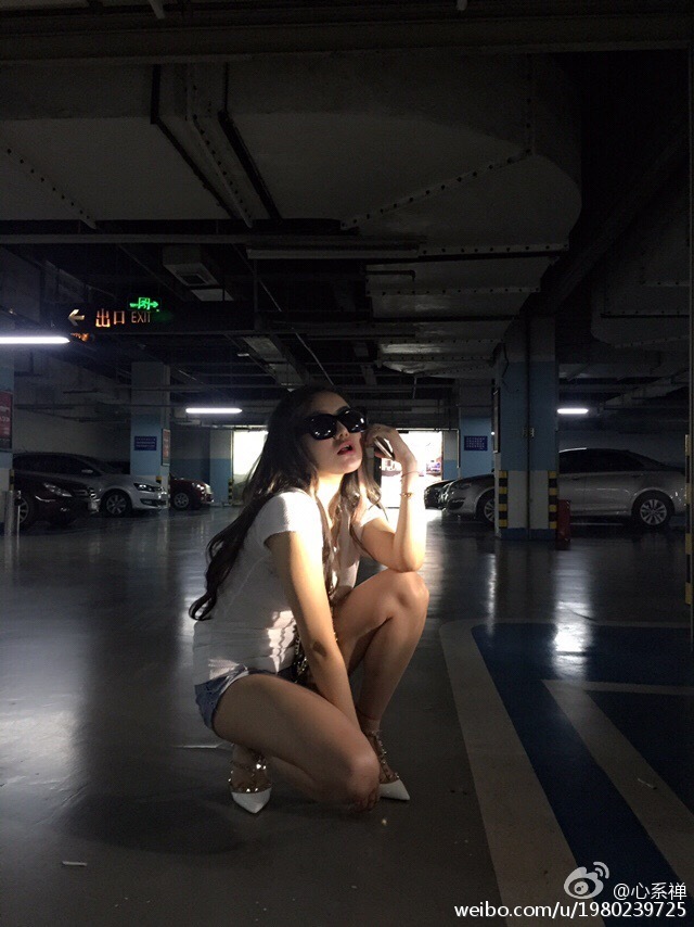 DDY第14期嫩模心系禪BB微博私照全收集